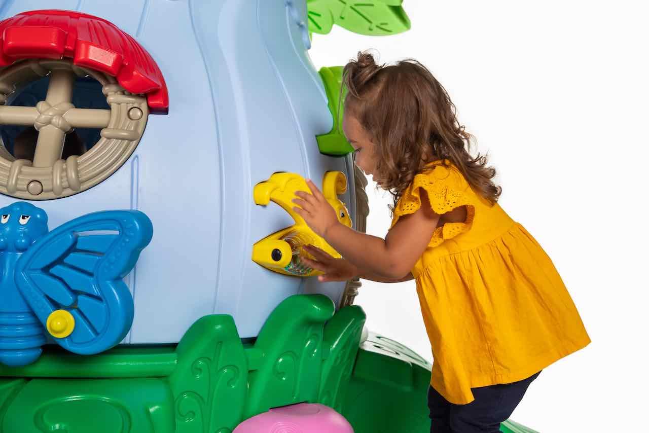 Happy Hollow - River City Play Systems